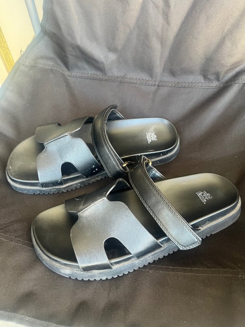 Wild Fable Black Ladies Sandals
